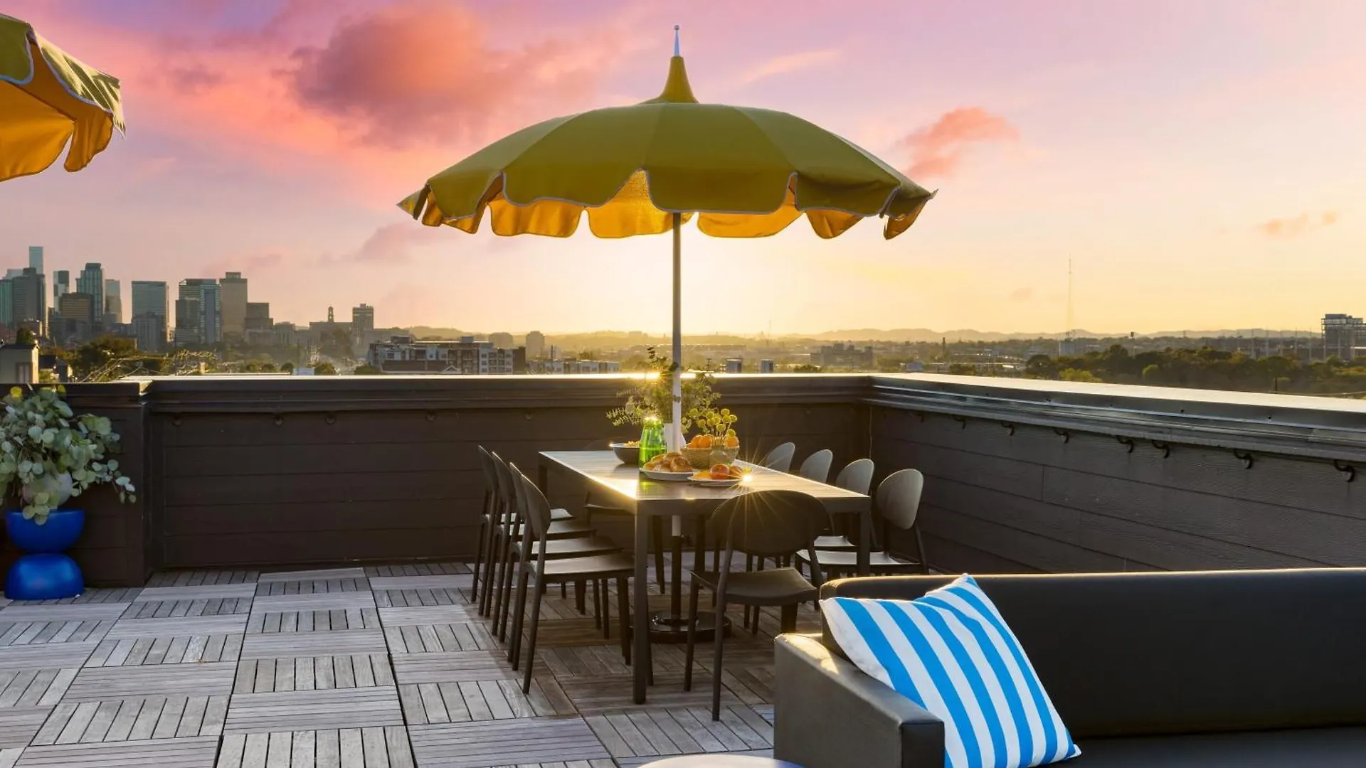Sonder The Lookout Aparthotel Nashville